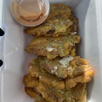 La Isla Del Frappe - Tostones con Ajo - Food Trucks Near Me - Orlando, Florida La Isla Del Frappe - Tostones con Ajo - Food Trucks Near Me - Orlando, Florida