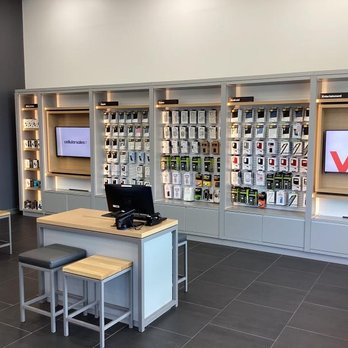 Verizon - Mobile Phones Near Me - Waltham, Massachusetts Verizon - Mobile Phones Near Me - Waltham, Massachusetts