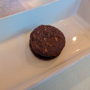 EL Ideas - Oatmeal cream-pie - New American Near Me - Chicago, Illinois