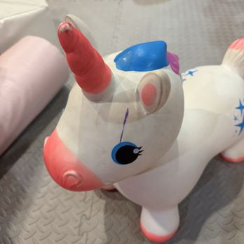 Little Sprouts Soft Play Rentals - Horrible quality and plain dirty - Bounce House Rentals Near Me