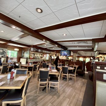 River View Diner - Inside - Diners Near Me - North Bergen, New Jersey
