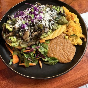 Tumerico - Frida Khalo tostados - Vegan Near Me - Tucson, Arizona