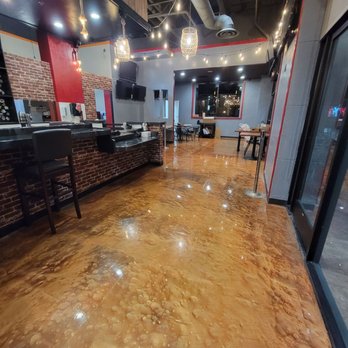 Craving Crab Haus - Interior - Cajun/Creole Near Me - Riverside, California