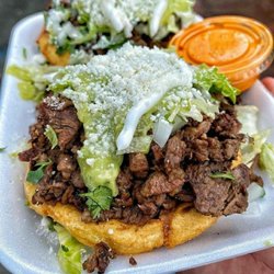 Tony Street Tacos - Sope de fajita