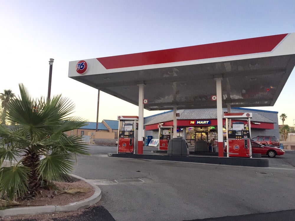 Laughlin Mobile Mart Logo