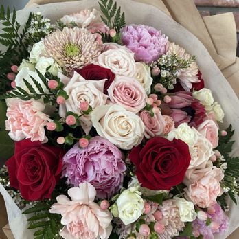 Xavier's Florist - Flowers - Florists Near Me - Diamond Bar, California Xavier's Florist - Flowers - Florists Near Me - Diamond Bar, California