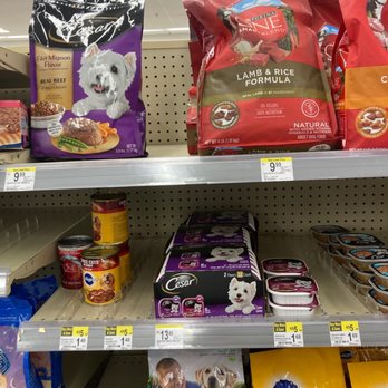 Walgreens - a variety of dog food in a store - Drugstores Near Me - West Memphis, Arkansas Walgreens - a variety of dog food in a store - Drugstores Near Me - West Memphis, Arkansas