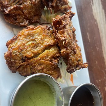 Coriander - Vegetable Pakora and the tamarind sauce is my favooooorite! - Indian Near Me - Denver, Colorado