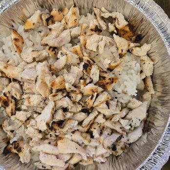 Dawg Park - chicken and rice bowl for the pup - Hot Dogs Near Me - Glenview, Illinois Dawg Park - chicken and rice bowl for the pup - Hot Dogs Near Me - Glenview, Illinois