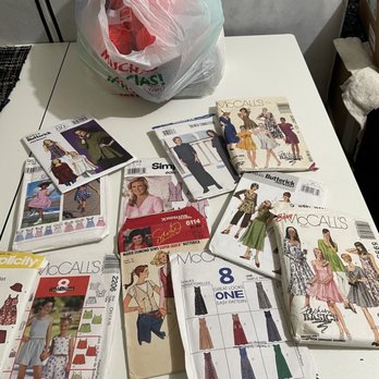 Remainders - Fill a bag of yarn for $15, and .50 cent patterns - Art Supplies Near Me - Pasadena, California Remainders - Fill a bag of yarn for $15, and .50 cent patterns - Art Supplies Near Me - Pasadena, California