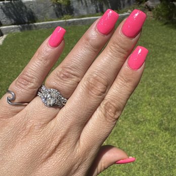 Queen Bee Nail Spa - Nail Salons Near Me - La Verne, California Queen Bee Nail Spa - Nail Salons Near Me - La Verne, California