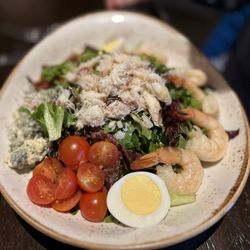 The Lounge at Salish Lodge & Spa - Seafood cob salad