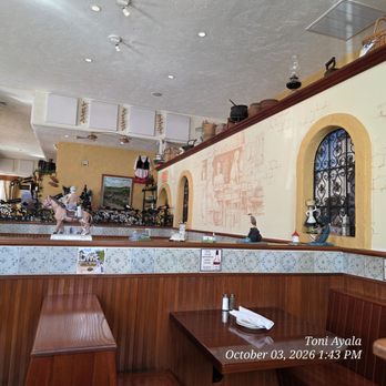 Azorean Restaurant & Bar - Portuguese Near Me - Gloucester, Massachusetts