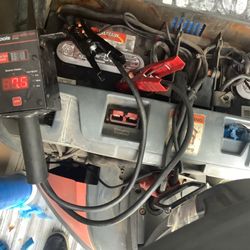Our heavy equipment diesel shop specializing in fleet maintenance and on-site mobile repairs, parts and tires services, our primary focus is
