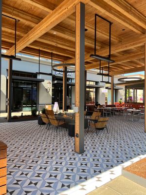 Bridgeport Village by null