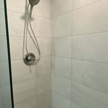 Elite Tile & Remodel - Bath #2 shower - Flooring Near Me - West Linn, Oregon Elite Tile & Remodel - Bath #2 shower - Flooring Near Me - West Linn, Oregon