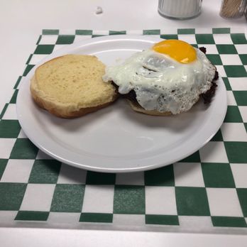 Ferrell's Snappy Service - Burgers Near Me - Cadiz, Kentucky