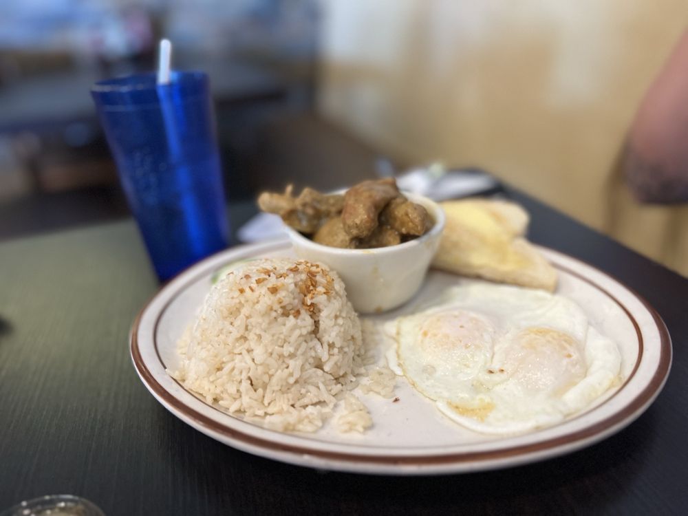 Mountain West Eatery - Photo 3