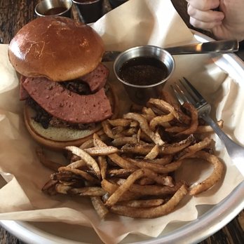 Drake's Yoke - The carnivore sammy with fries - Southern Near Me - Willow Park, Texas
