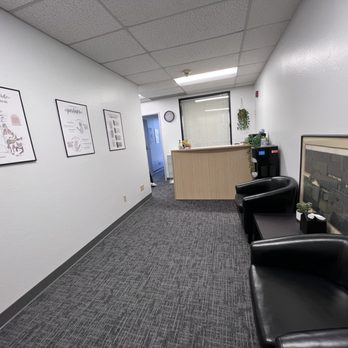 Infinity Spine Center - This is our reception area, come here to relax before the appointment - Chiropractors Near Me - San Mateo, California Infinity Spine Center - This is our reception area, come here to relax before the appointment - Chiropractors Near Me - San Mateo, California