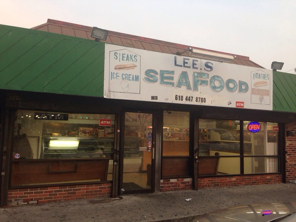 Lee Seafood Logo