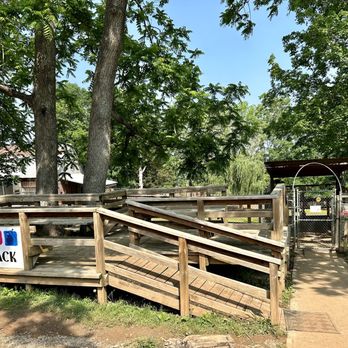 Kentucky Down Under Adventure Zoo - Where the kangaroos are located. - Zoos Near Me - Horse Cave, Kentucky Kentucky Down Under Adventure Zoo - Where the kangaroos are located. - Zoos Near Me - Horse Cave, Kentucky