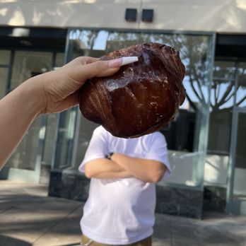 ID-Eclair - Bakeries Near Me - Pasadena, California