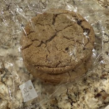 85°C Bakery Cafe-Concord - Chocolate Chip Cookies - 1/5   $4.05 for a pack of 3 - Jan 2025 - Bakeries Near Me - Concord, California