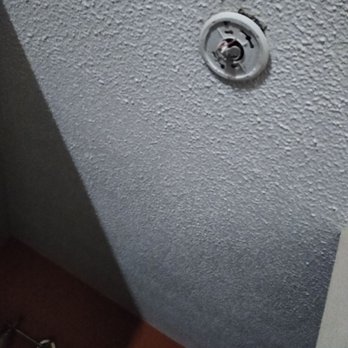 Econo Lodge Inn & Suites - The smoke Alarm doesn't work. Even though the room is Nonsmoker, the smoke Alarm should be working. - Hotels Near Me - Enterprise, Alabama Econo Lodge Inn & Suites - The smoke Alarm doesn't work. Even though the room is Nonsmoker, the smoke Alarm should be working. - Hotels Near Me - Enterprise, Alabama