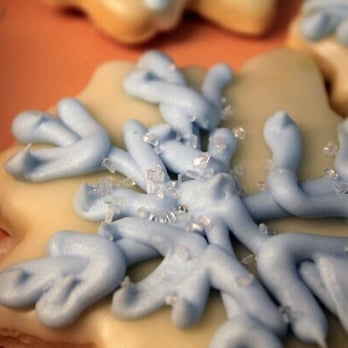 Paul's Bakery - snowflake cookies on a plate - Bakeries Near Me - Van Buren, Arkansas Paul's Bakery - snowflake cookies on a plate - Bakeries Near Me - Van Buren, Arkansas