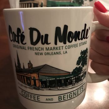 Cafe Du Monde - I like big mugs and I cannot lie... - Coffee & Tea Near Me - Kenner, Louisiana