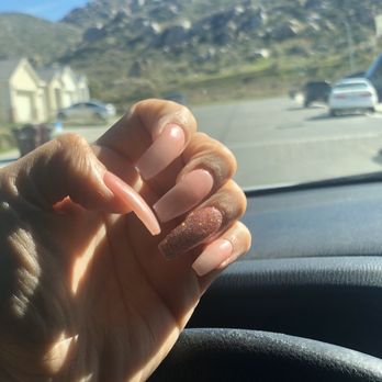 Swan's Nail Spa - Nail Salons Near Me - Menifee, California Swan's Nail Spa - Nail Salons Near Me - Menifee, California