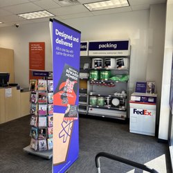 FedEx Office Print & Ship Center