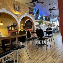 Burrito Grande - Dining area
