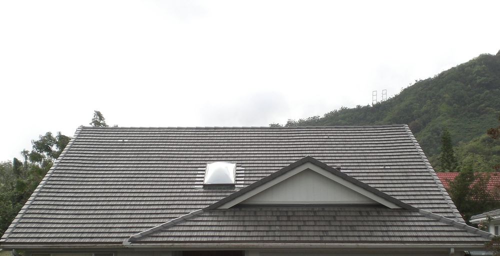 Slide of Alaka'i Services and Roofing