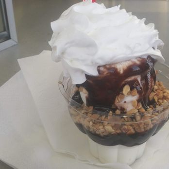 Dairy Queen Store - Ice Cream & Frozen Yogurt Near Me - Riverside, California
