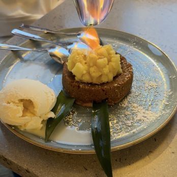 Bahama Breeze - dessert! - Bars Near Me - Schaumburg, Illinois