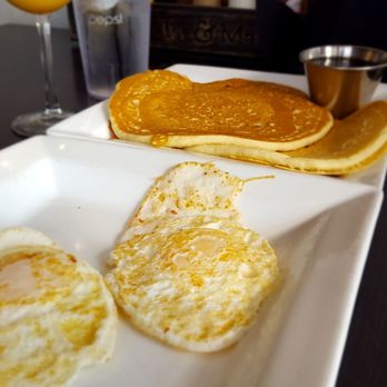 1st & Main - Cakes and eggs - Sports Bars Near Me - Dubuque, Iowa
