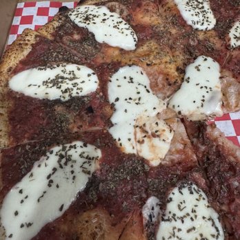 Southern Fired Foods - Wtf?  this is not a margherita pizza, - Pizza Near Me