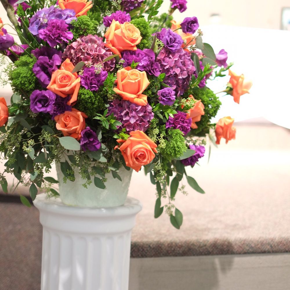 Event Solutions - This is the beautiful flower arrangement she made us for our wedding. Love you Shiela! Thank so much! - Party & Event Planning Near Me Event Solutions - This is the beautiful flower arrangement she made us for our wedding. Love you Shiela! Thank so much! - Party & Event Planning Near Me