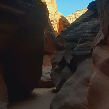 Taadidiin Tours - Walking Tours Near Me - Page, Arizona Taadidiin Tours - Walking Tours Near Me - Page, Arizona