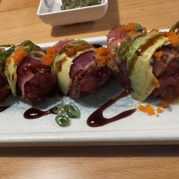 Osaka House Ramen & Sushi - C21 Crazy Tuna Roll - Ramen Near Me - Temecula, California