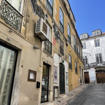 Bairro Alto - Landmarks & Historical Buildings Near Me