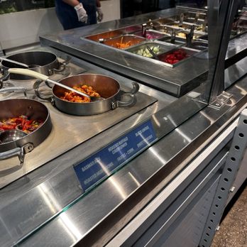Just Salad - Salad Near Me - New York, New York