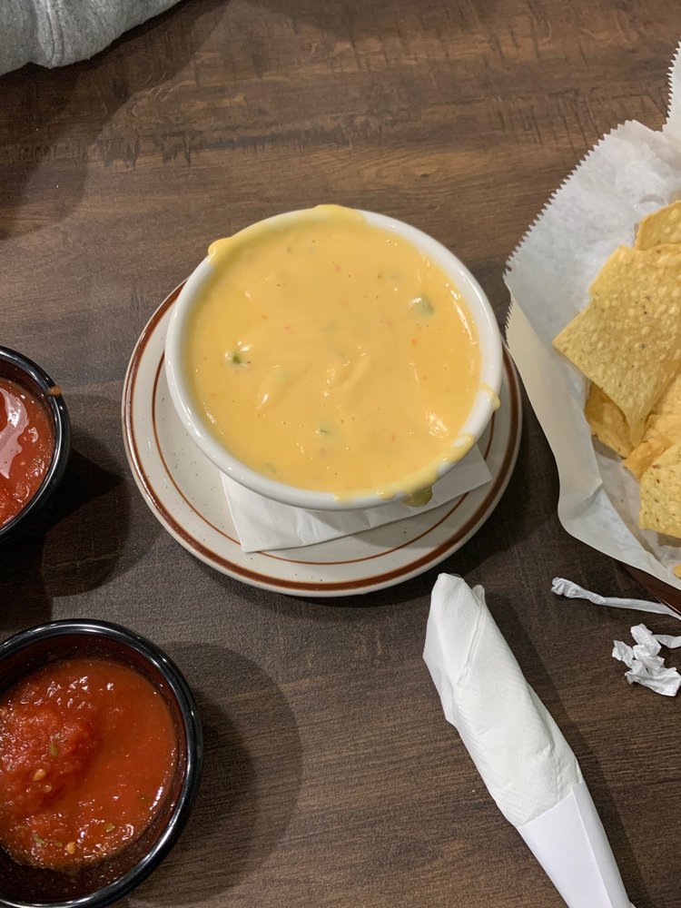 Nando’s Mexican Restaurant