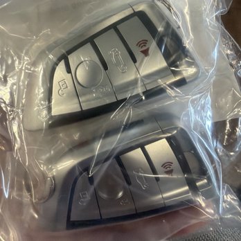 Smart Keys N Fobs - 2 new keys for BMW X5 - Keys & Locksmiths Near Me - Covington, Washington Smart Keys N Fobs - 2 new keys for BMW X5 - Keys & Locksmiths Near Me - Covington, Washington