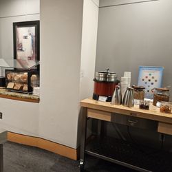 Delta Sky Club - Bread and other breakfast option.