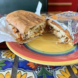 Los Portales - Torta