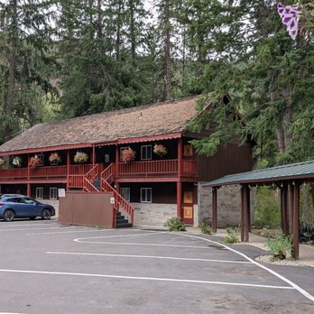 Whistlin' Jack's Outpost and Lodge - American Near Me - Naches, Washington Whistlin' Jack's Outpost and Lodge - American Near Me - Naches, Washington