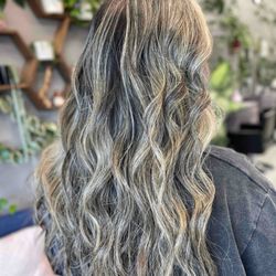 The Hair Lab - Loving the dimensions and thoroughness to hide my grays & bring my hair to life.